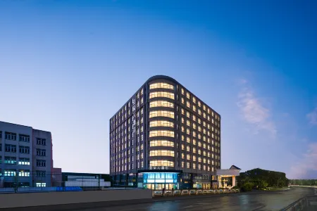 Shanghai Songjiang Rongle East Road Atour X Hotel Отели рядом с достопримечательностью «Shanghai International Studies University (Wenxiang Road)»