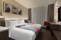 Celebrity XiangYang Hotel