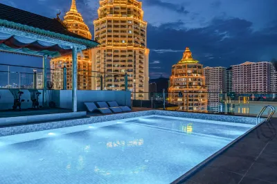 FANKOO jiǔdiàn ( xīshuāngbǎn nàjǐng hóng gàozhuāngxī shuāng jǐngxīng guāngyè shì diàn ) Hotels near Gaozhuang Xishuangjing (Gate 2)