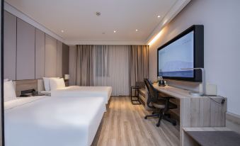 Atour Hotel (Shanghai Wuzhong Road)