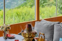 Huaerjia Mountain Cloud Stream B&B
