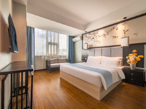 GreenTree Inn (Nanchang Railway Station Bayi Square Ding Road South Metro Station)