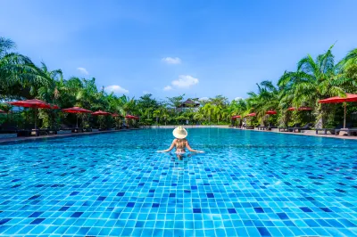 Scenic Pool Villa & Resort Pattaya Hotel di Huai Yai