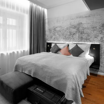 The Manes Boutique Hotel Prague Отели рядом с достопримечательностью «Смихов»