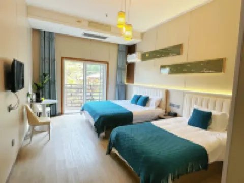 Sanqingshan Huayuyanshe Homestay