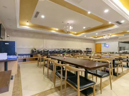 INITIAL · Li She Hotel Nanjing Xinjiekou