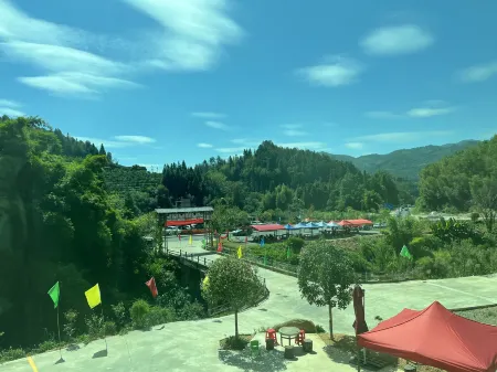 Shangbao Awa Photographers Inn