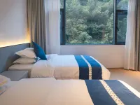 Mount Huangshan Wantinggou Homestay  (Mount Huangshan Tangkou South Gate Store) Hotels near Jiulong Waterfall