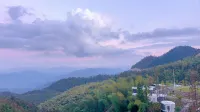 Tianmu Yunyou Space Capsule Homestay Hotels in Xinchang