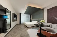 Atour Hotel Renhuai Platinum City Yuye South Road - parking