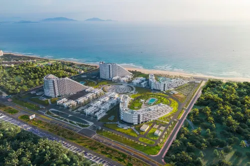 The Cam Ranh Arena- Light Tower Condotel