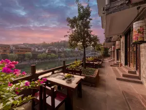 Phoenix City Boutique Hotel