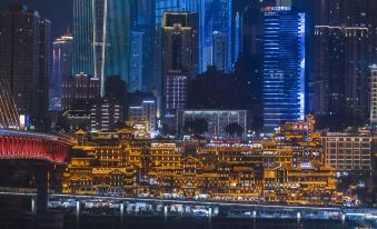 Sishichun River View Hotel