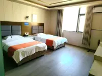 丹巴縣鑫鑫商務飯店