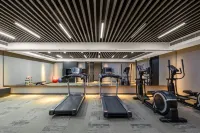 Holz Rarity Hotel(Near The Forbidden City ,Marshal Zhang's Mansion and Liaoning Provincial Museum)👍 - نادي رياضي