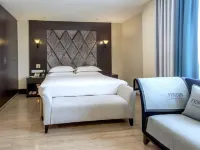 Xinhong Hotel Hotels in Weiyuan