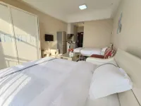 Tingbo Lane Homestay