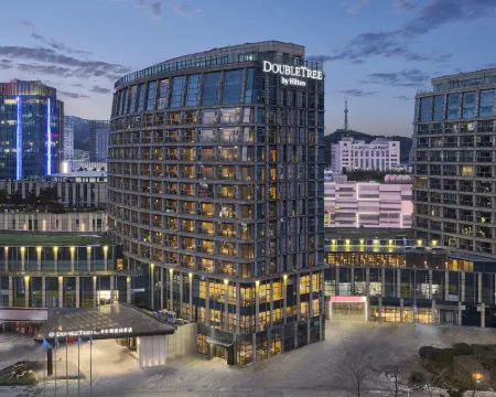 Weihai Weigao DoubleTree by Hilton Hotel Hotels in Weihai