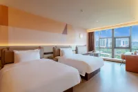 Orange Hotel (Dongguan Municipal Government Guomao Huiyicheng Store) - balcony