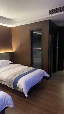 紅足紀足道會館 Các khách sạn ở Kỳ Ar Horqin