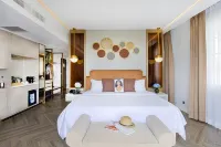 La Seine Boutique Hotel