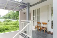 Calma Edelweiss Villa Lawang Malang