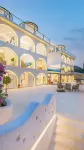 Romantic B&B (Yunshang Grassland Branch) Отели рядом с достопримечательностью «Сун Цунь Гуан и древние туннели»