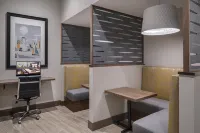 Hampton Inn Boston Woburn Hoteles en Wakefield