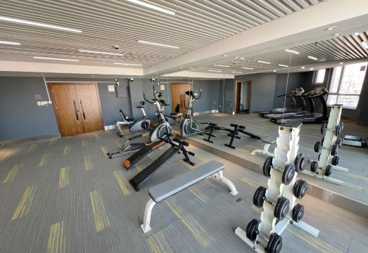 2. 메이페어 셀러브..