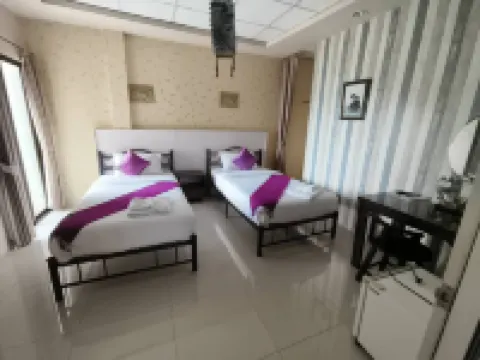 ทีซีเฮาส์แอนด์คาเฟ่