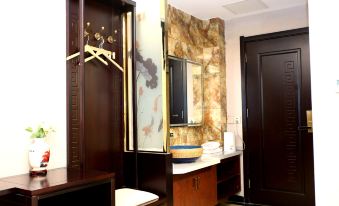 Jinxiang Guiliren Business Hotel