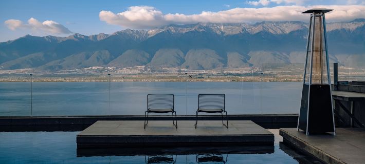 Ni Xin Li In Your Heart Mid-Levels Seascape Designer Resort Hotel (Dali Erhai Branch) Hotels in Dali City