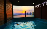Mile Qinglanju Hot Spring Resort Hotel - Rooftop Pools