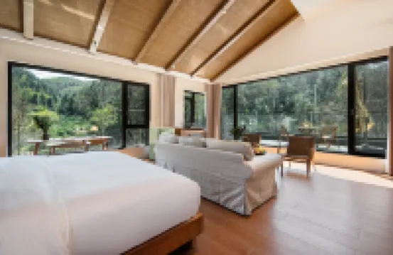 Shan Jiu You Xi Hot Spring Vallie Homestay