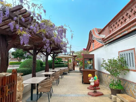 Chen’s Courtyard Guesthouse(Chen Jia Yuan Li) Отели рядом с достопримечательностью «Zhaishan Tunnel»