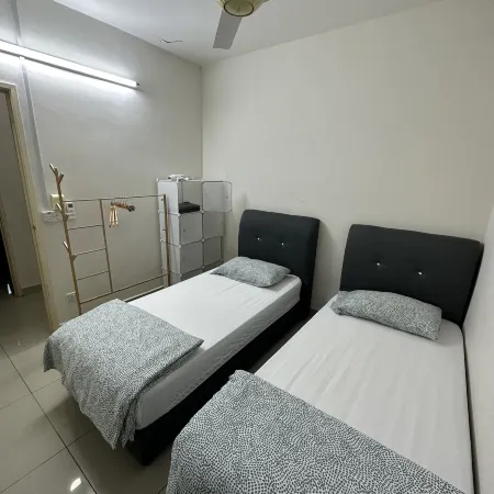 TuR10-3room1living-SPICE Stadium-1minFoodCourt-5minit Airport