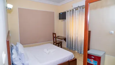 Hotel Residence Madadjeu Hotels near Galerie Gipza