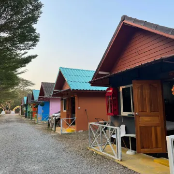 OYO 75539 Phanthida Resort and Cafe
