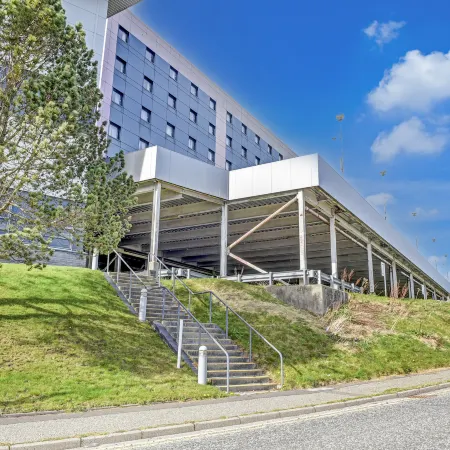 Belvilla Aberdeen Bridge of Don Sea VIew - Ex Holiday Inn Express Отели рядом с достопримечательностью «Старое здание ратуши»