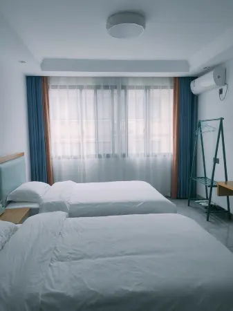 Yishan Manju Homestay Отели рядом с достопримечательностью «Xianshan Mountain»