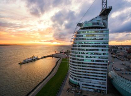 Atlantic Hotel Sail City