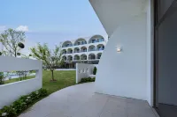 Anji Yinmo Resort Hotel - Hello Kitty Theme Park - balcony
