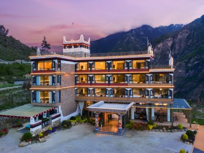 Xilin Mountain Residence (Danba Jiaju Tibetan Village)