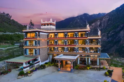 Xilin Mountain Residence (Danba Jiaju Tibetan Village) Hotels in Danba