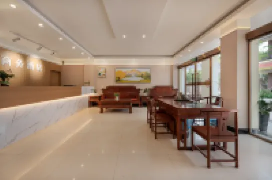 Haorui Business Hotel