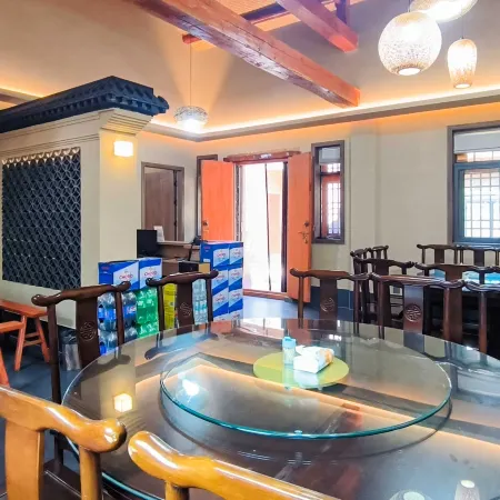 Dawu Jinling Yanhui College Hotel
