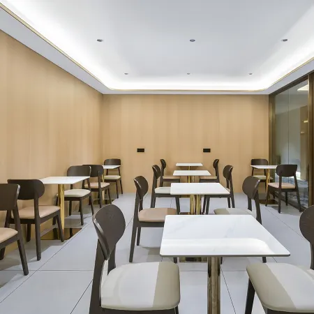 Jinduo Hotel (Ma'anshan and County Sports Center)