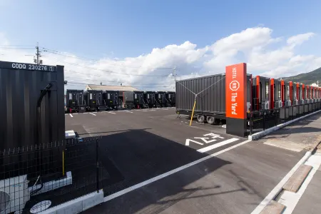 Hotel R9 the Yard Yanai Отели в г. Суоосима