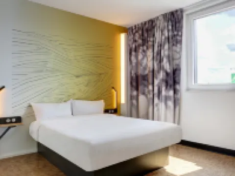 B&B Hotel Reims Croix Blandin Hotels in Reims