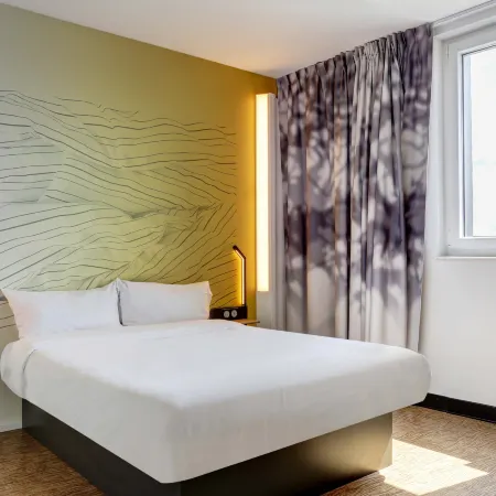 B&B Hotel Reims Croix Blandin